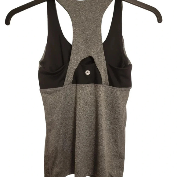 Athletic tank - Picture 2 of 2